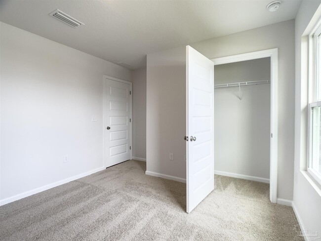 Building Photo - 5562 Galahad Trl