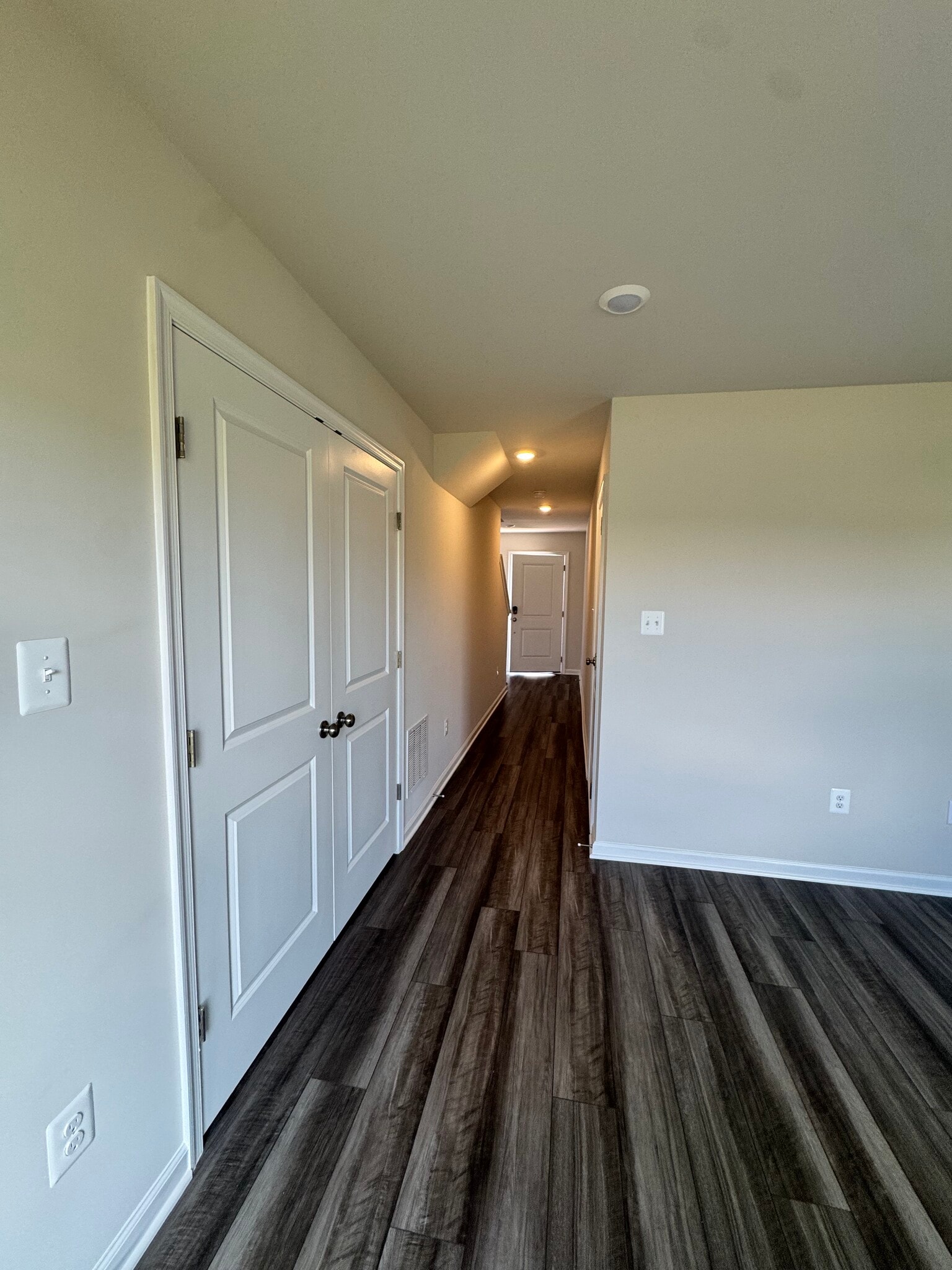 Building Photo - 101 Milburn Dr