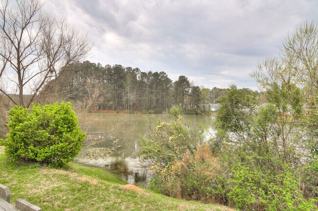 Building Photo - End Unit Townhouse