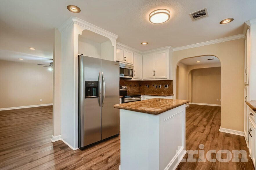 Building Photo - 17711 Wake Ct