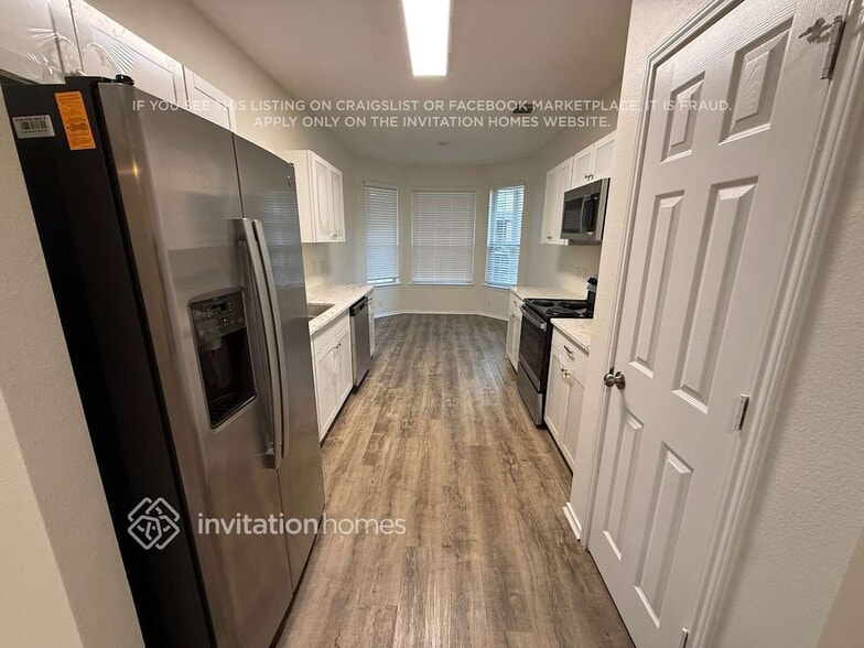 Building Photo - 8754 Sonora Pass