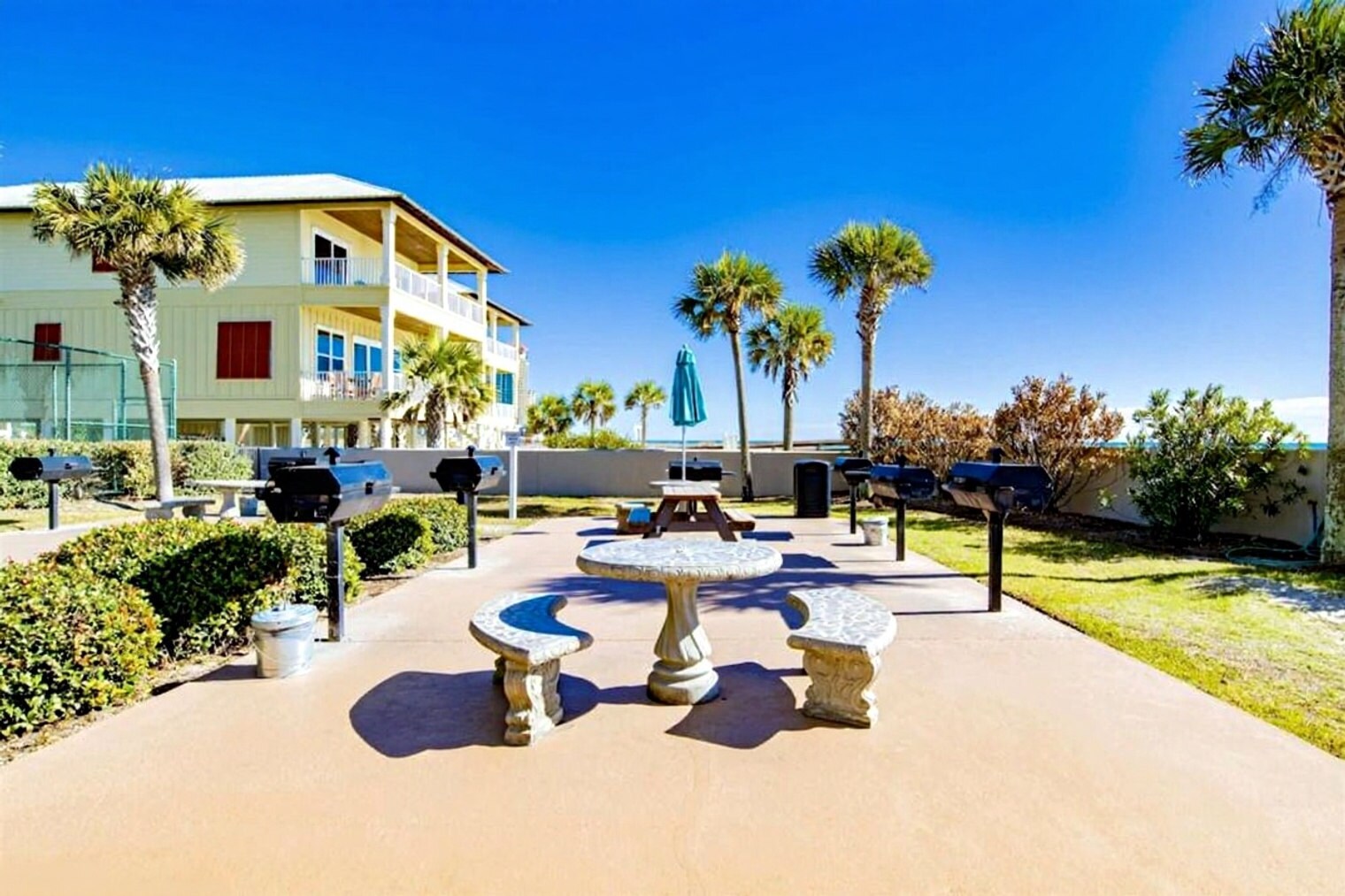 Building Photo - 23450 Perdido Beach Blvd