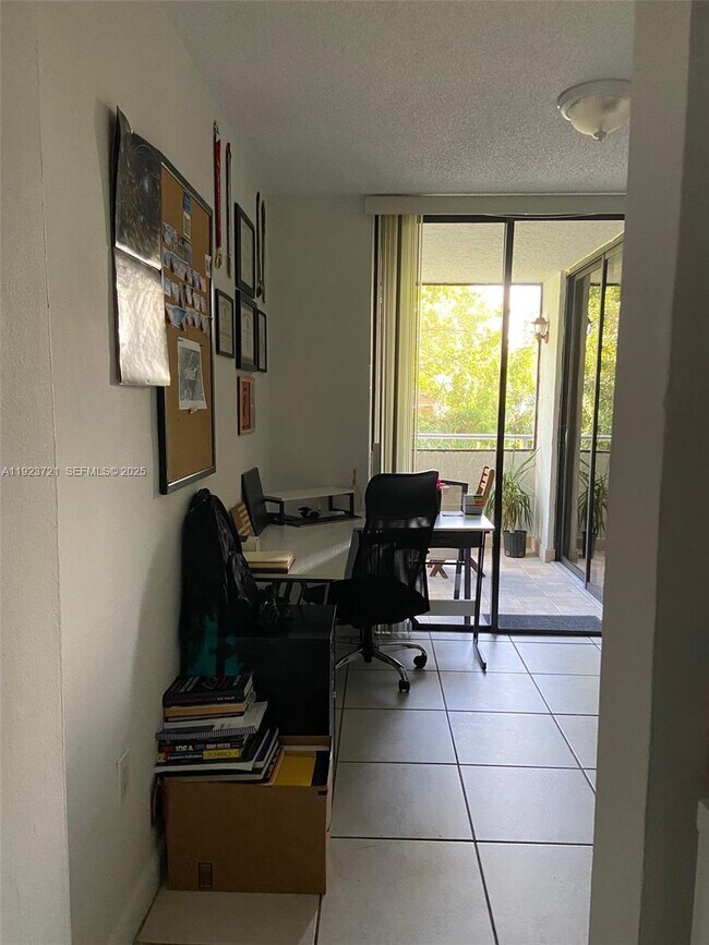 Building Photo - 8275 SW 152nd Ave