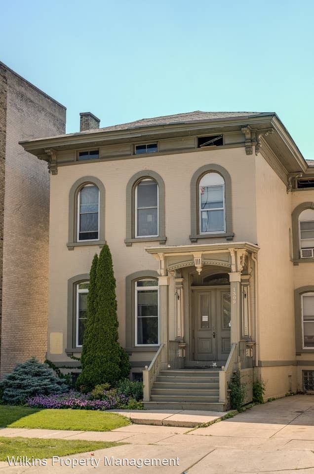 Building Photo - 1309 N Cass St