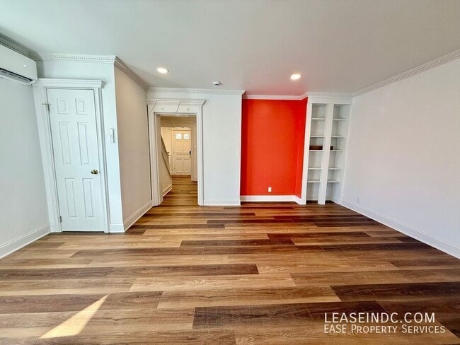 Building Photo - 513 N Street NW-