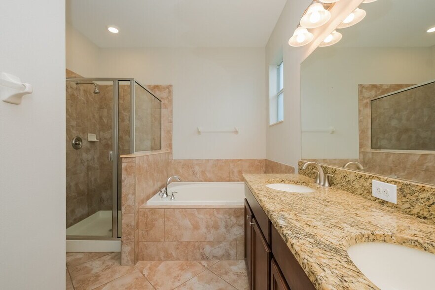 Building Photo - 2374 Dovesong Trace Dr