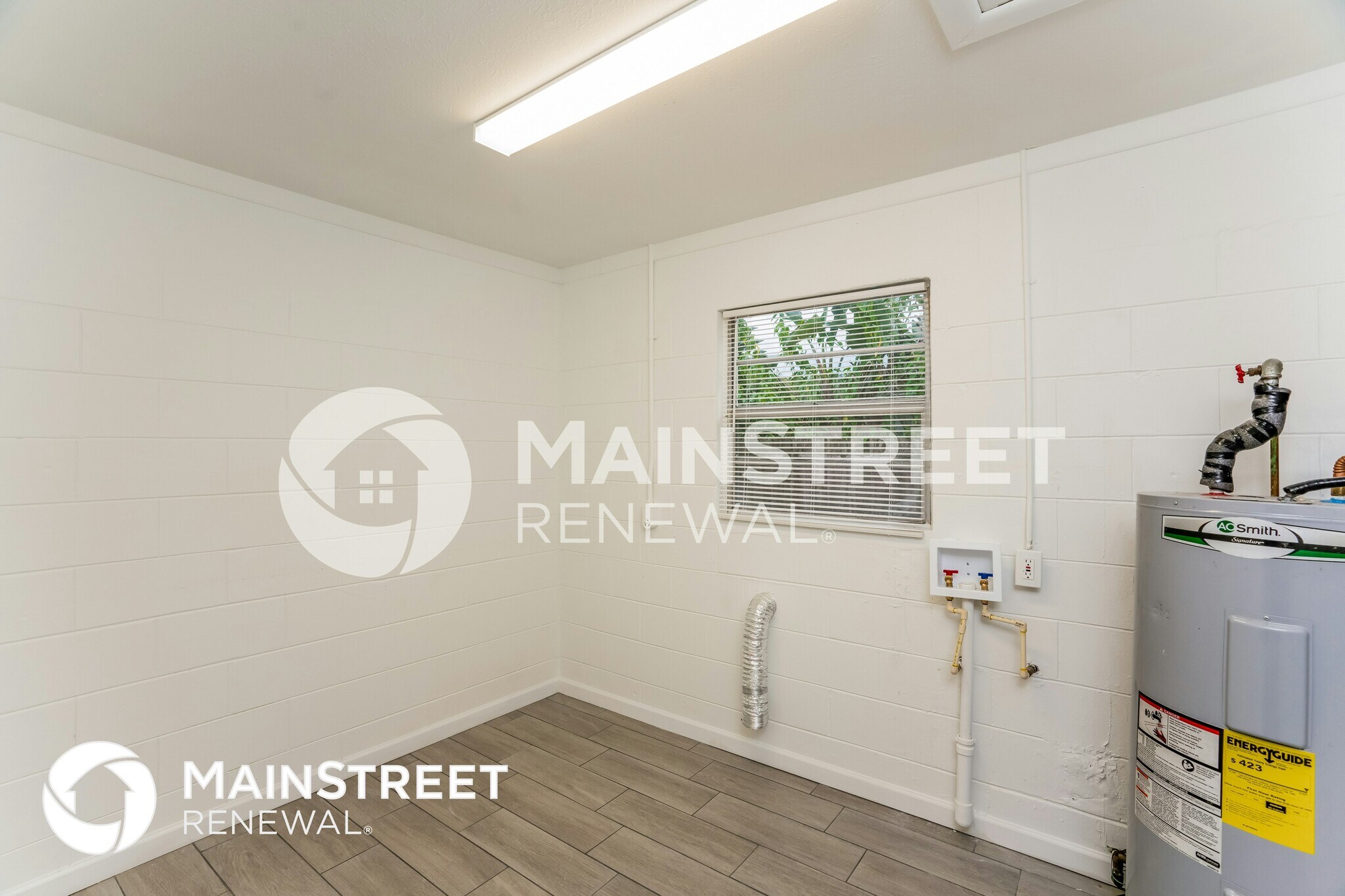 Building Photo - 1010 N Bracewell Dr