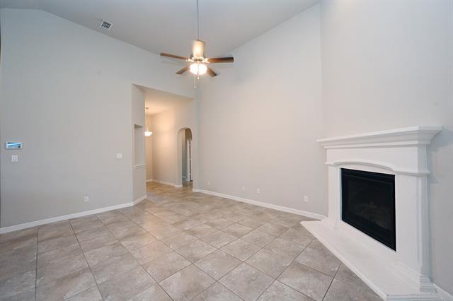 Building Photo - 2412 Indian Head Dr
