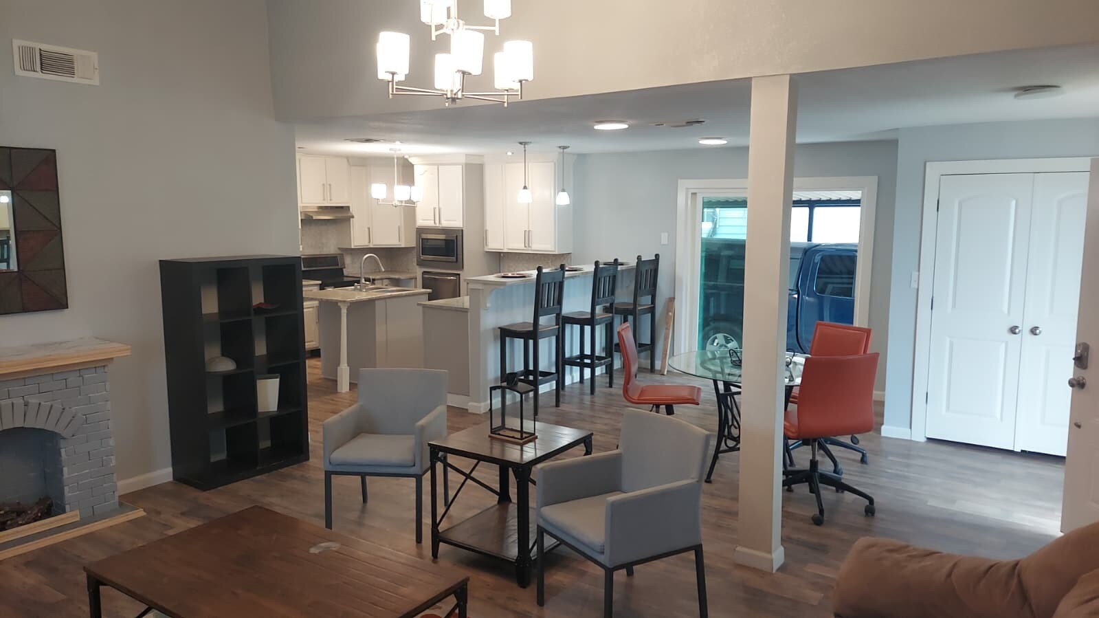 Building Photo - 1202 Anna Lee Dr