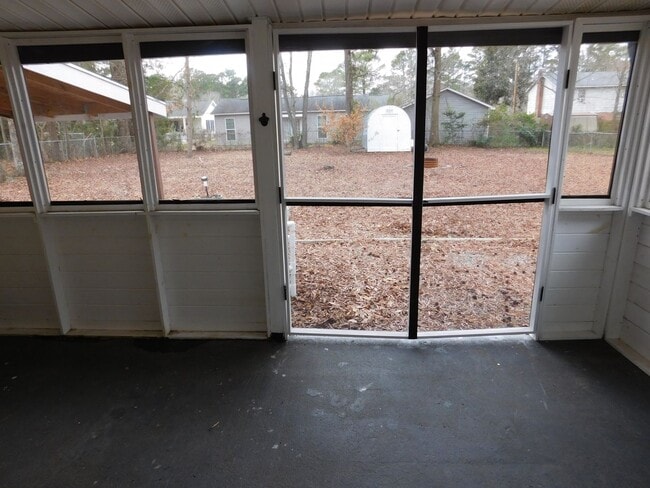 Building Photo - 842 Halifax Cir