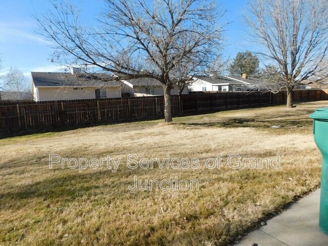 Building Photo - 519-518 29 3/8 Rd