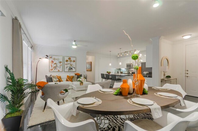 Building Photo - 3300 Towers Blvd