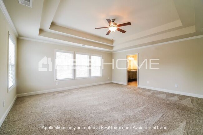 Building Photo - HOME FOR RENT!!