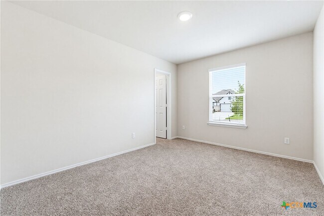 Building Photo - 2225 Oregano Ct