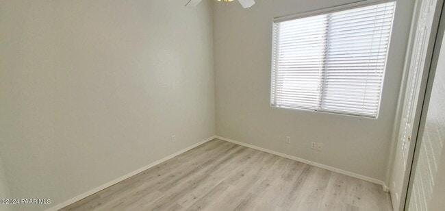 Building Photo - 5236 N Celestine Ct