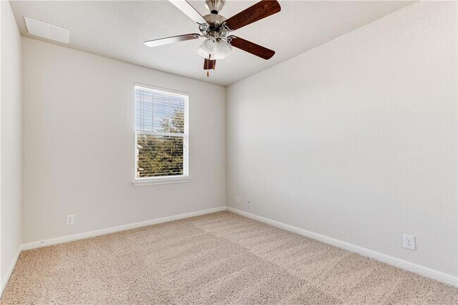 Building Photo - 1509 Sugarberry Ln