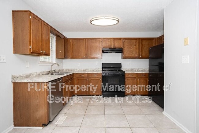 Building Photo - 2739 Sanibel Ln SE