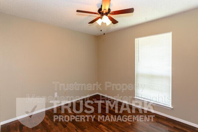 Building Photo - 1230 Preswick Cir