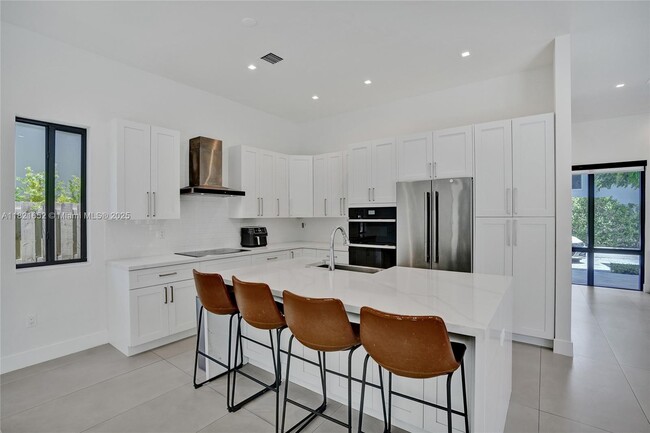 Building Photo - 7759 SW 99th St