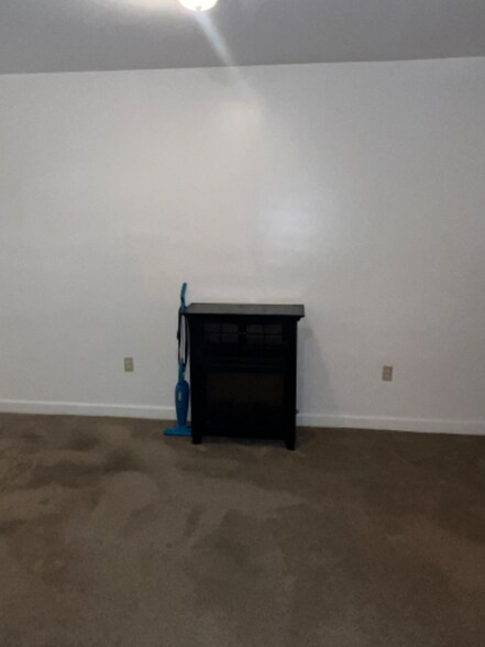 Building Photo - 4312 4th St NW