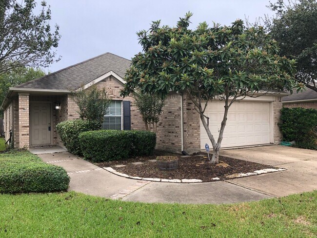 Building Photo - 3404 Pheasant Ln
