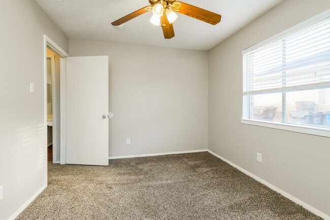 Building Photo - 4831 Owens Creek Ln