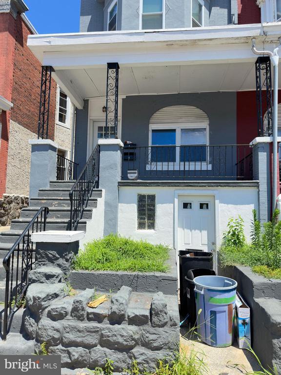 Building Photo - 5425 Christian St