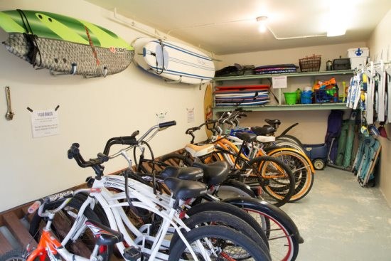 Toys-BeachBikes, long&short+Boogie Boards - 1438 Pacific Beach Dr