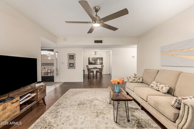 Building Photo - 475 Leisure World