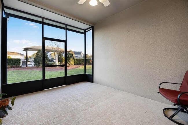 Building Photo - 6024 Soter Ln