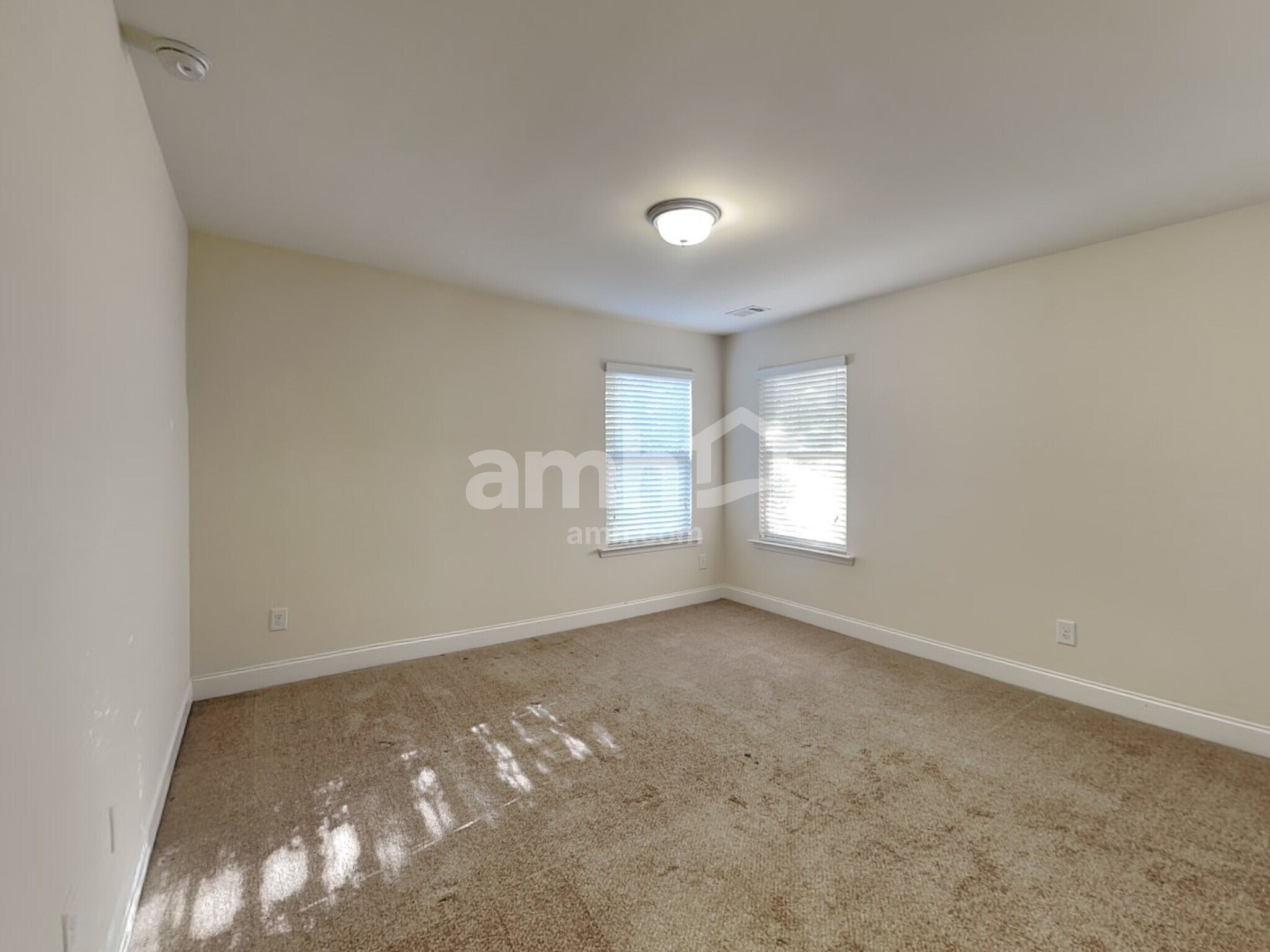 Building Photo - 2535 Beal St