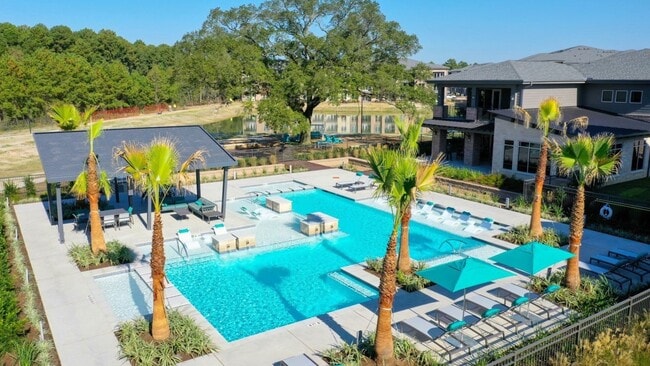 Building Photo - 12807 Telge Rd