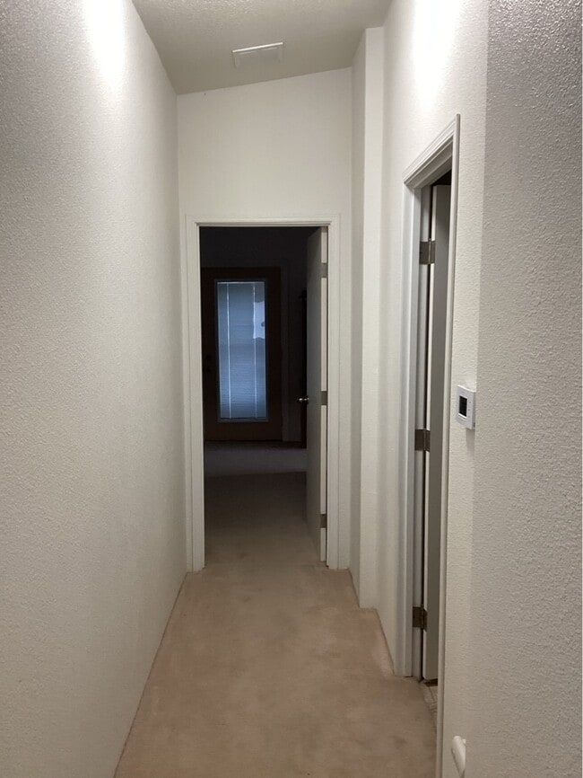 Building Photo - 365 SW Pacific View St