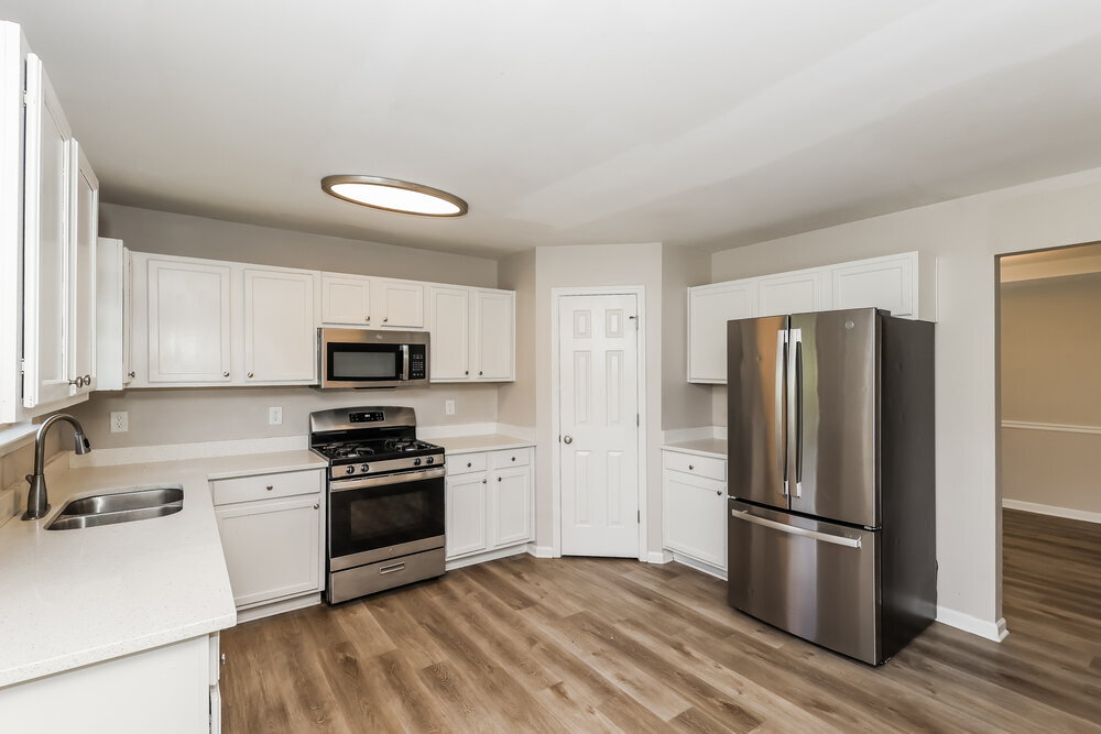 Building Photo - 3051 Berthas Overlook