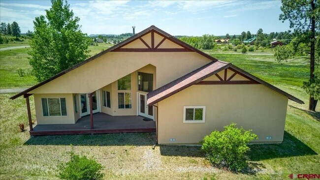 Building Photo - 3-Bedroom Home in Prime Location