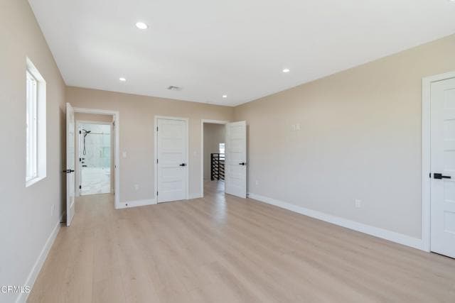Building Photo - 1206 Tamarind Ave