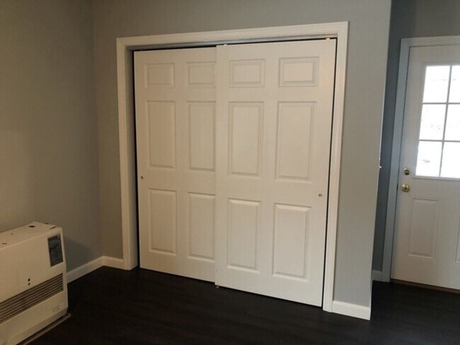 Building Photo - 350 Route 7 South, Unit 102