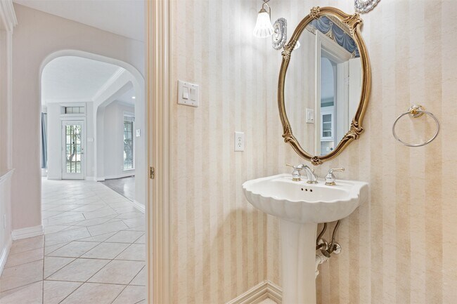 Building Photo - 3311 El Dorado Blvd