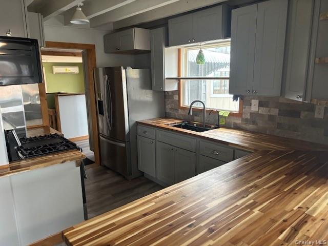 Building Photo - 16 Bangall Amenia Rd