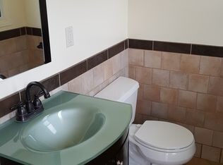 powder room - 6140 W 6th St