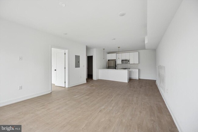 Building Photo - 1614 Ridge Ave