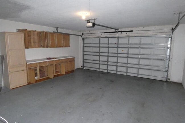 Building Photo - 617 Segovia Ct NE