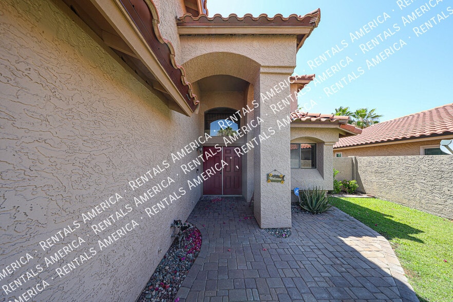 Building Photo - 12704 N 89th Pl