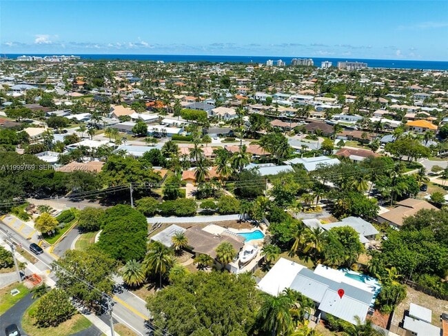 Building Photo - 4010 NE 22nd Ave