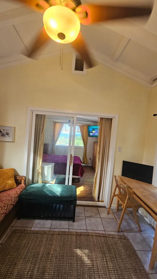 Building Photo - Oceanviews Private 1 bed / 1 bath sep. cottage. "INCL ALL utilities + WIFI internet". Furnished.