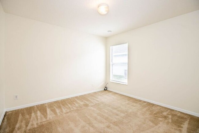 Building Photo - Single family home in Keystone Pointe, St....
