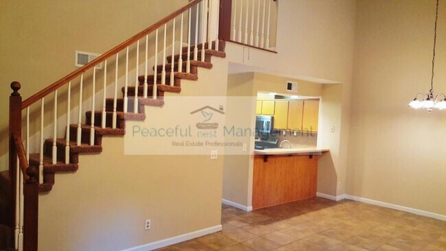 Building Photo - 6339 Olde Towne Dr