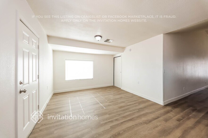 Building Photo - 7310 W Cavalier Dr