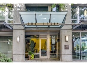 Building Photo - 1125 NW 9th Ave