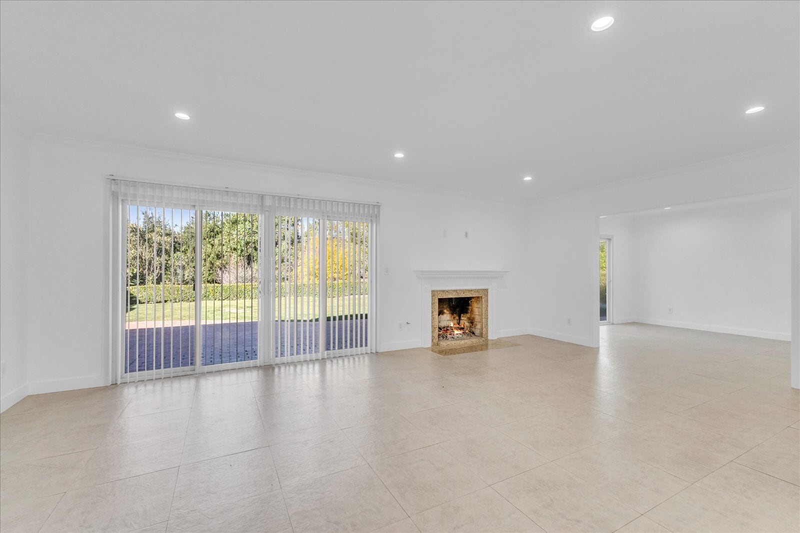 Building Photo - 8201 Clemens Ave